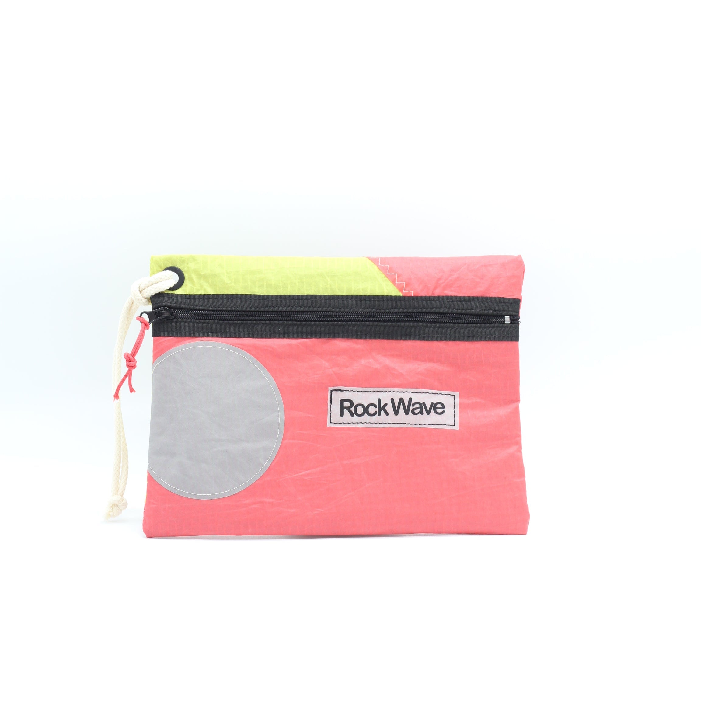 Sternblaue Clutch mit Ärmeln