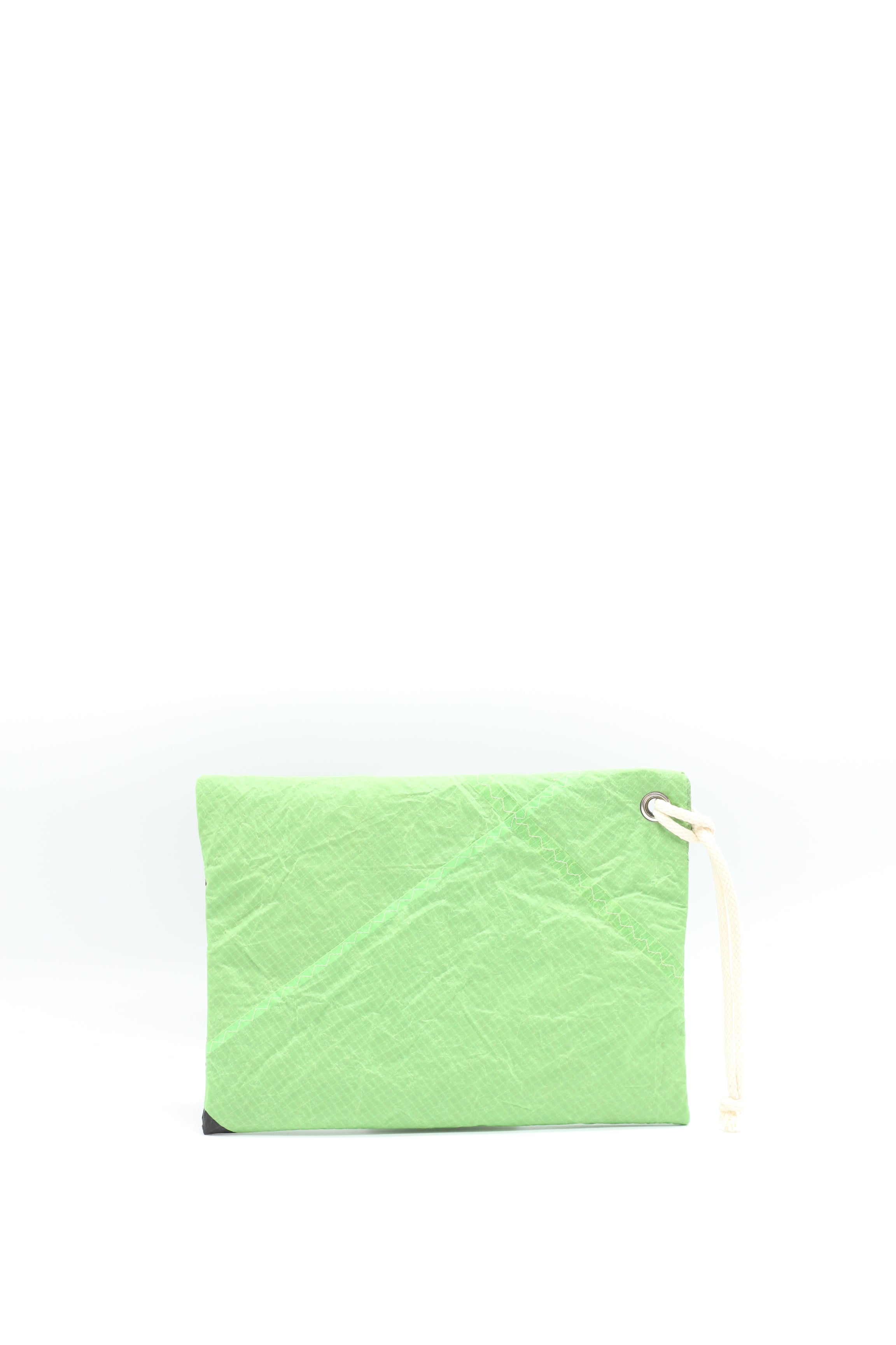 Clutch mit Georgette-Ärmeln