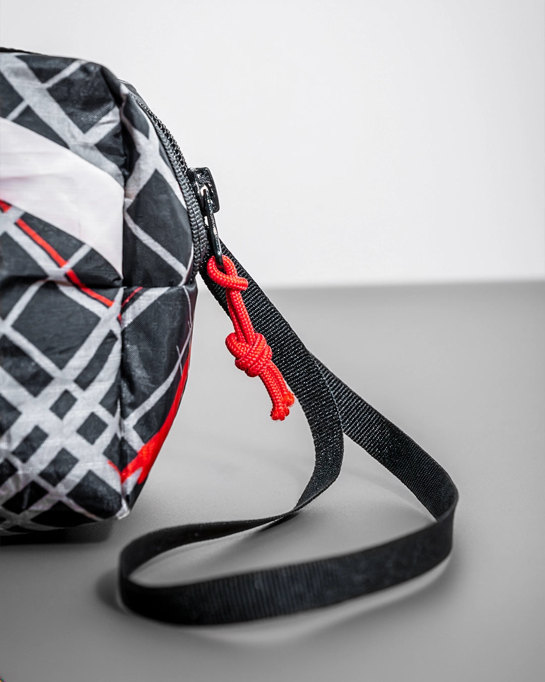 Pochette Tramontana Grid