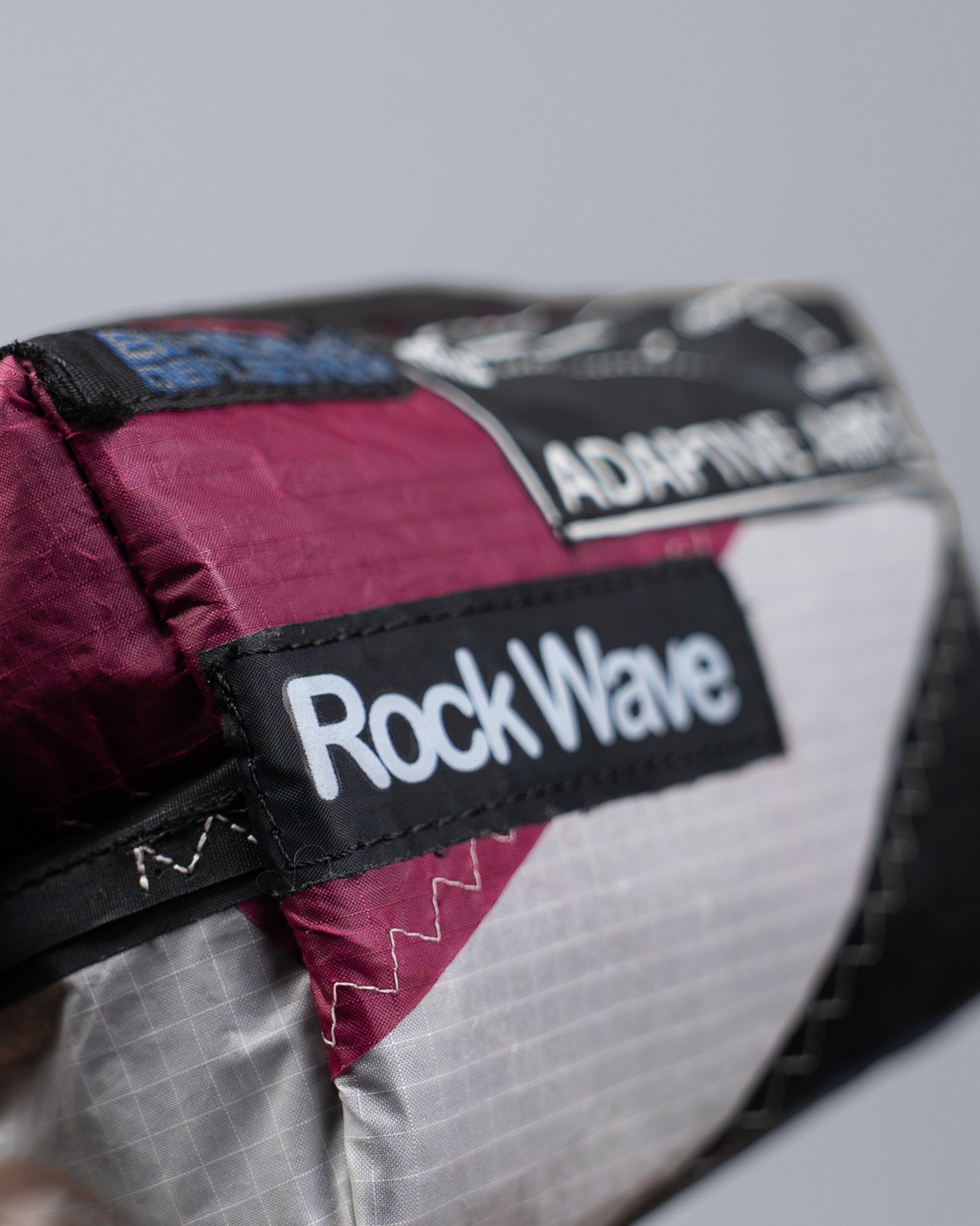 Pochette Tokyo Adaptive