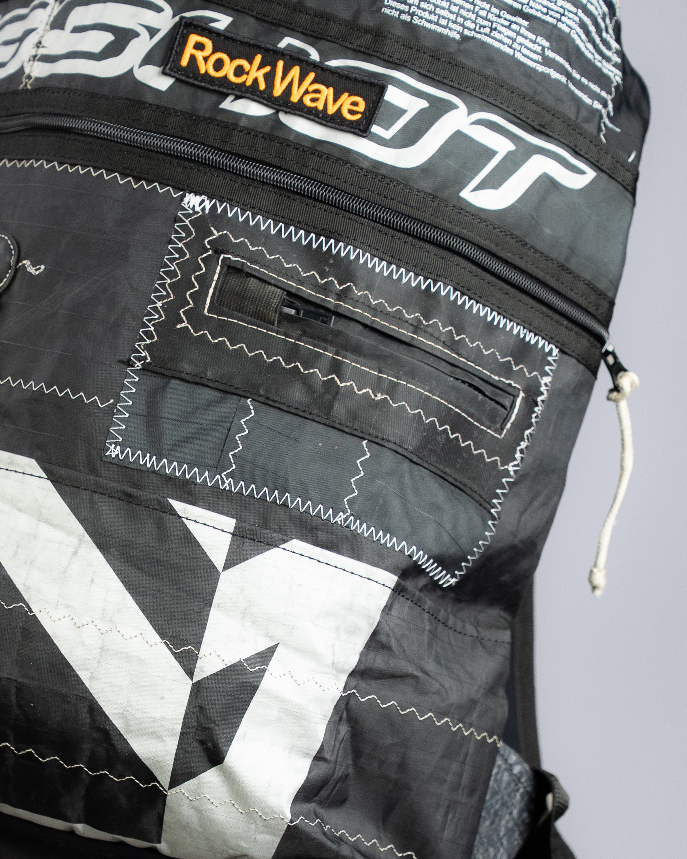 Zaino Wave Slingshot