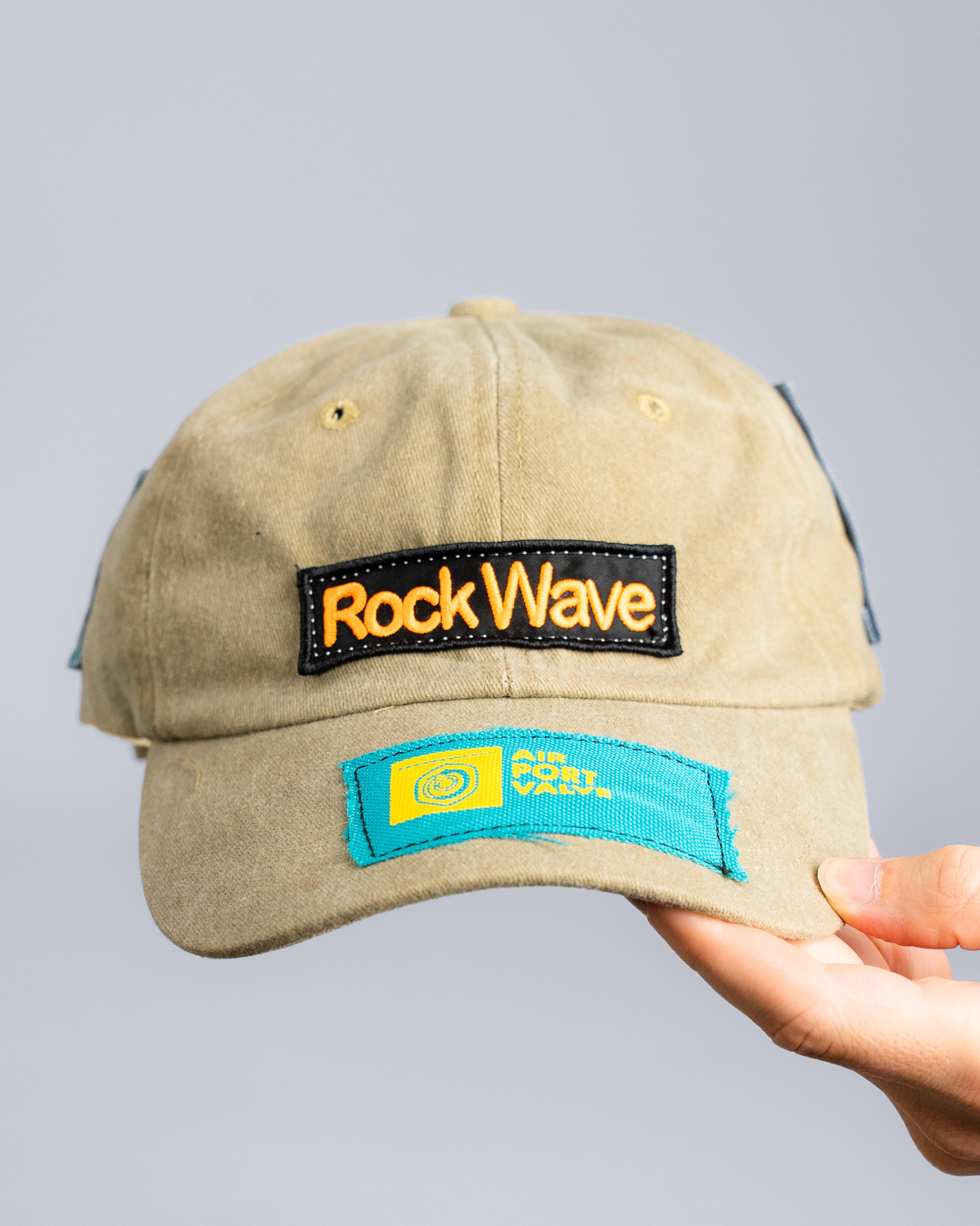 Cappello Wave Airport