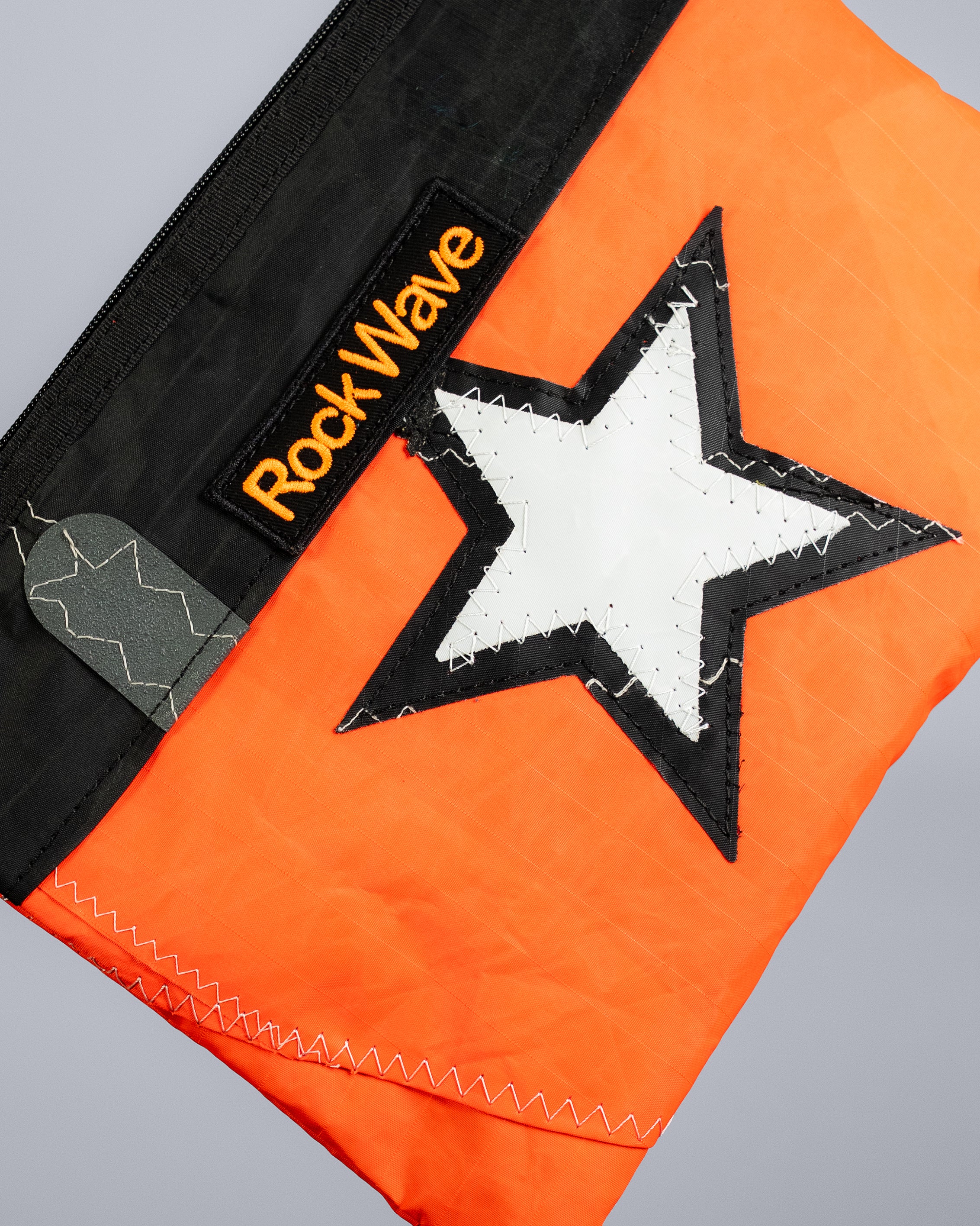 Pochette Wave Astro