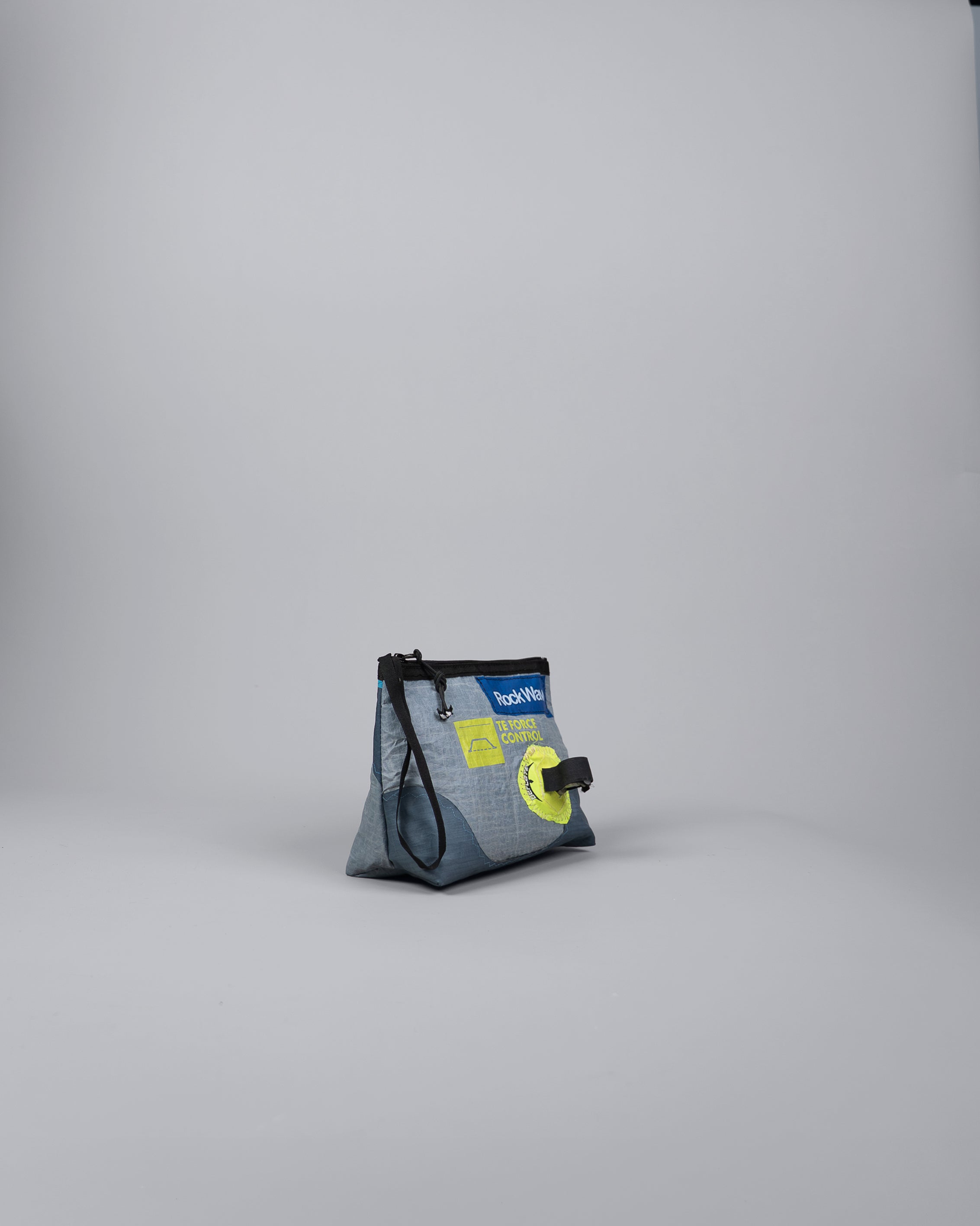 Pochette Maestrale Control