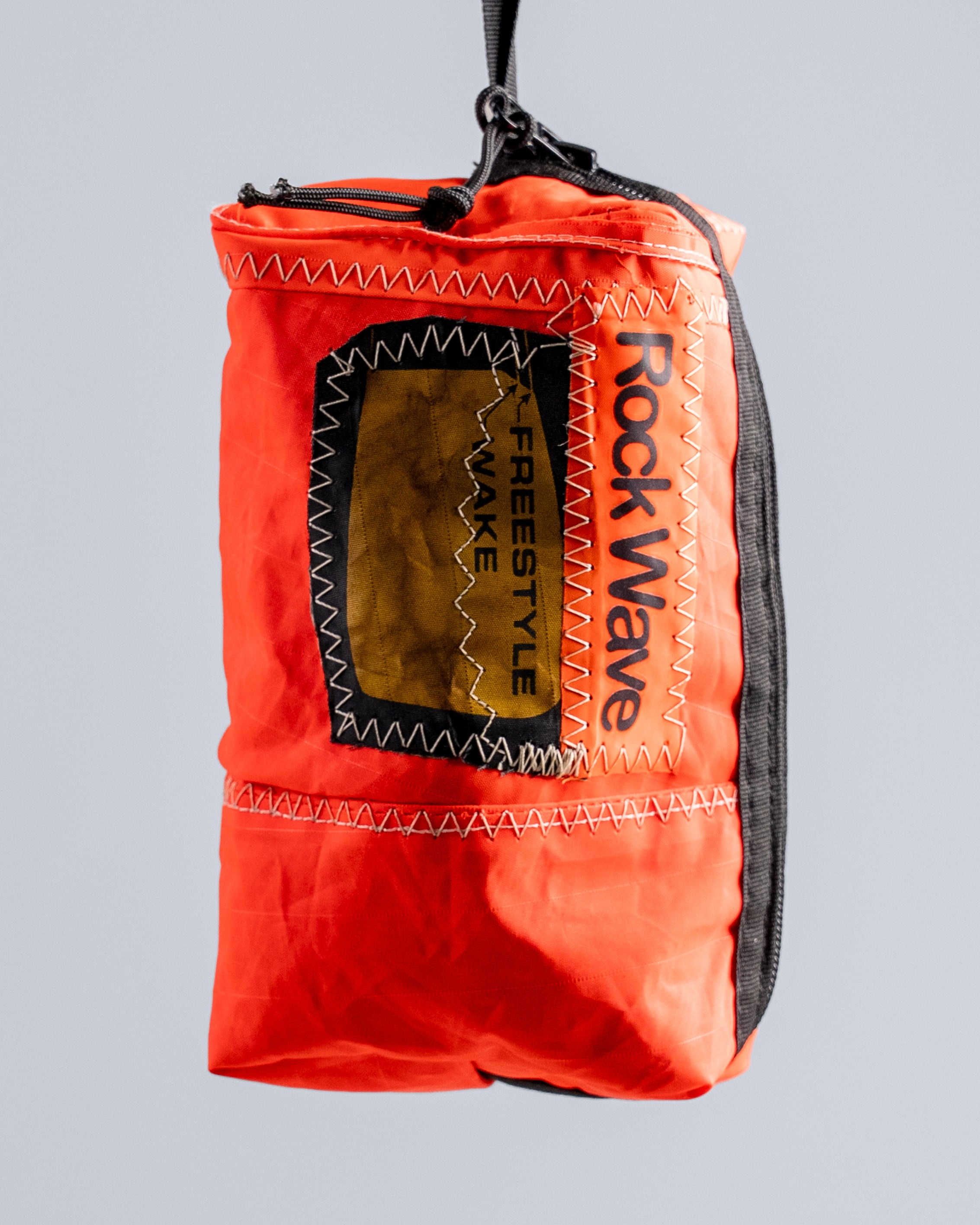 Pochette Grecale Wake